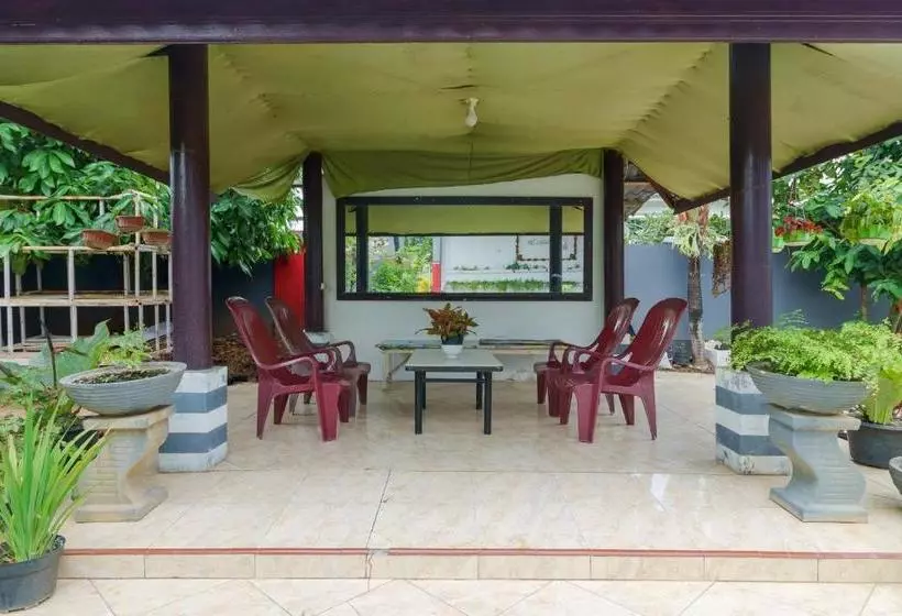 ペンション Reddoorz Syariah Near Museum Tsunami Aceh 2