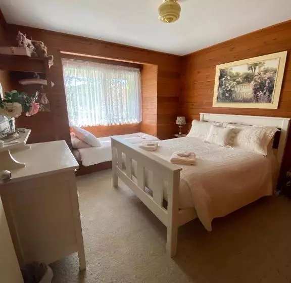 Majatalo Sabo’s On Severn