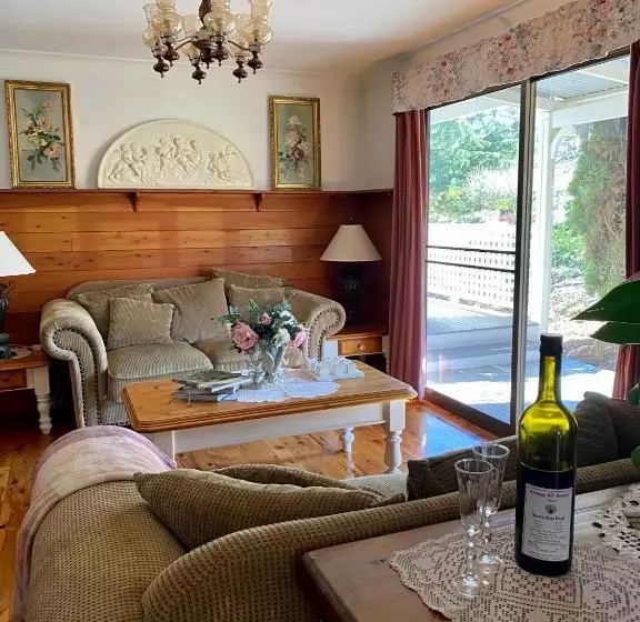 Majatalo Sabo’s On Severn