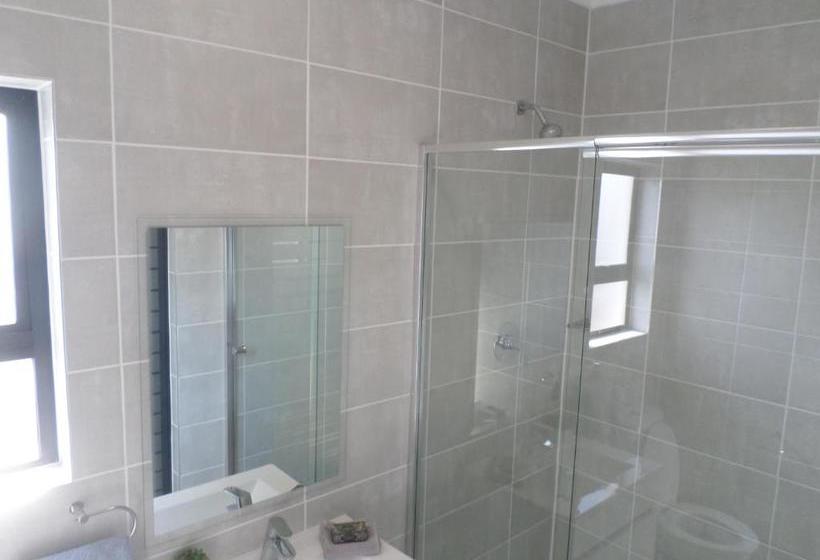 Pensionat The Blyde Crystal Lagoon Cologne3