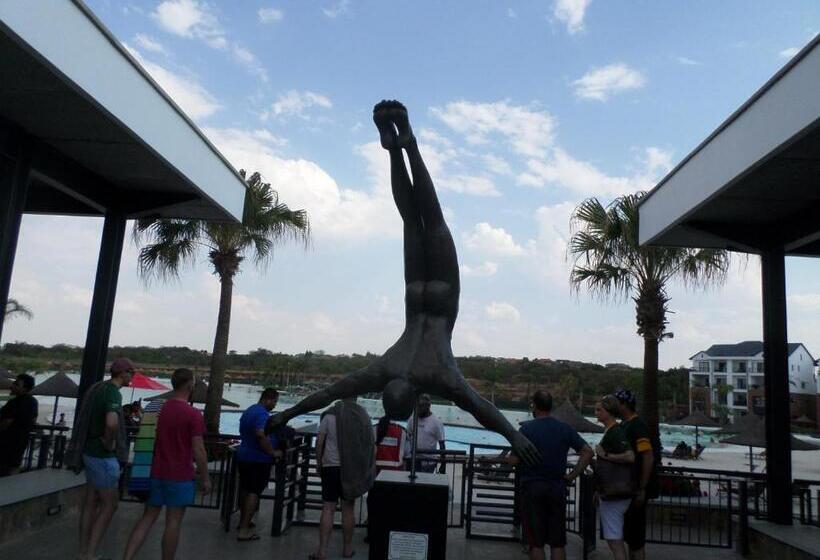 Pensionat The Blyde Crystal Lagoon Cologne3