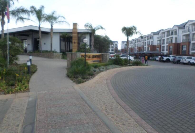 Pensionat The Blyde Crystal Lagoon Cologne3