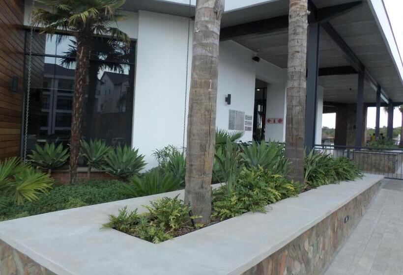 Pensionat The Blyde Crystal Lagoon Cologne3