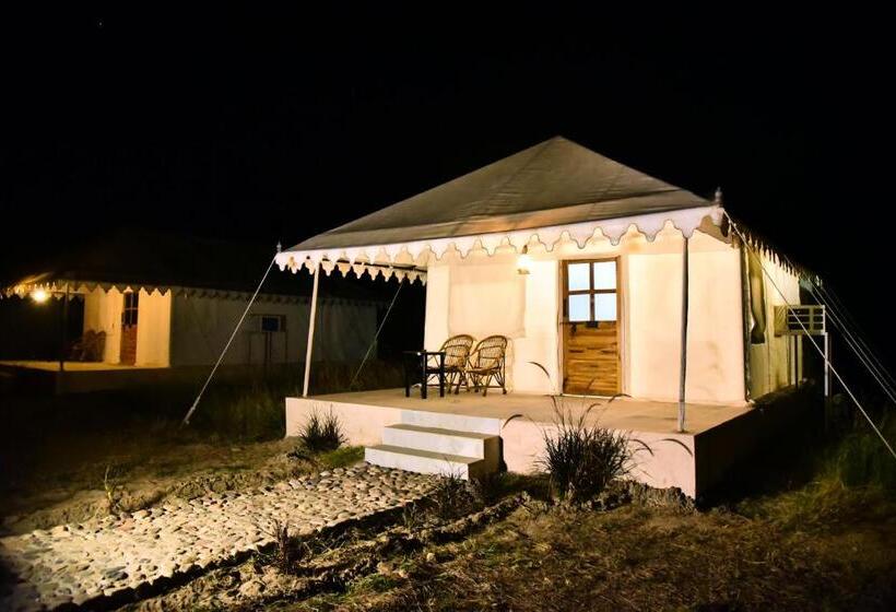 리조트 Jawai Bera Leopard Camp