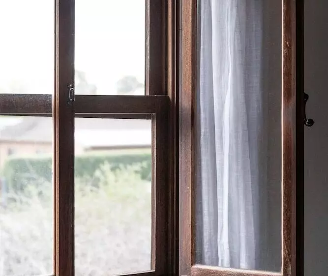 Retkeilymaja The Table Guest House