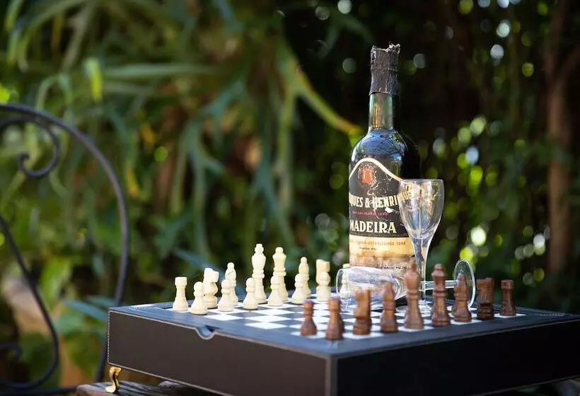 Retkeilymaja The Table Guest House