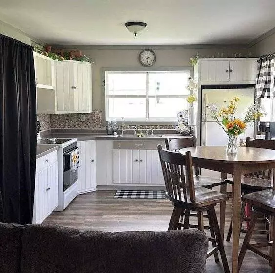 Aamiaismajoitus (B&B) Loj Bnb