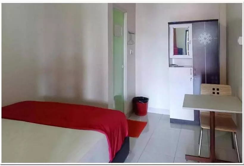 Hotelli Dheadita Syariah Sungai Penuh Mitra Reddoorz