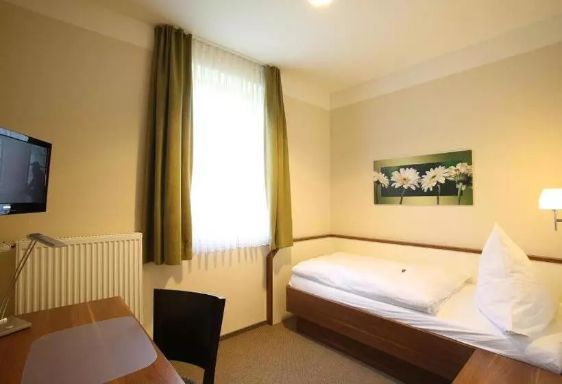 Hotelli Gasthof Fenzl