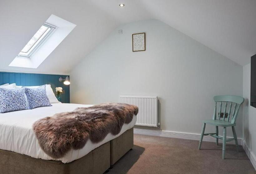 فندق The Lime Tree Inn