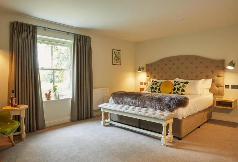 فندق The Lime Tree Inn