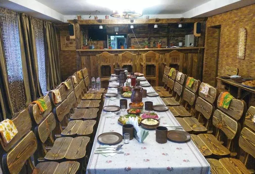پانسیون шинок