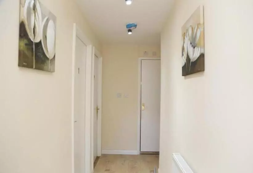 Majatalo A A Guest Rooms Thamesmead