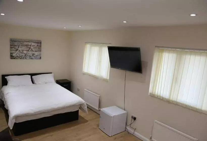 Majatalo A A Guest Rooms Thamesmead