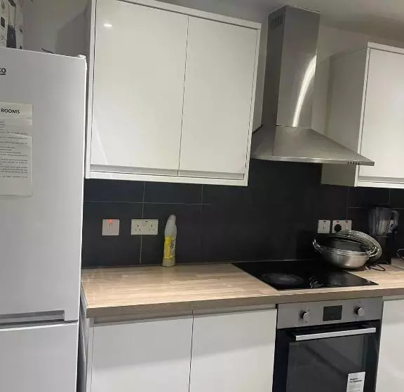 Majatalo A A Guest Rooms Thamesmead