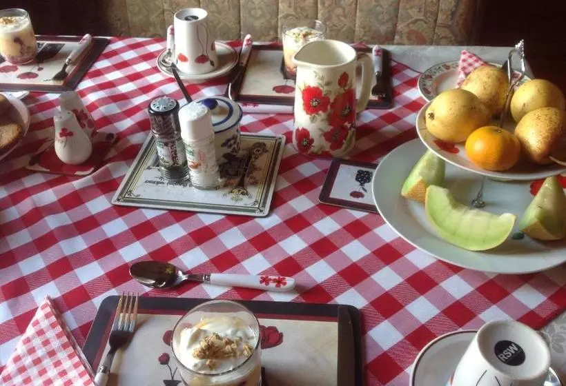 The Old School House B&b