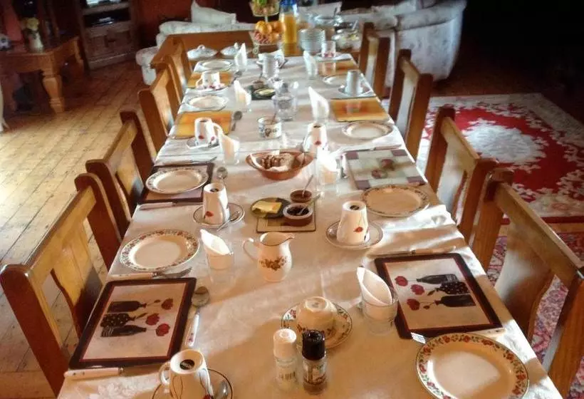 The Old School House B&b