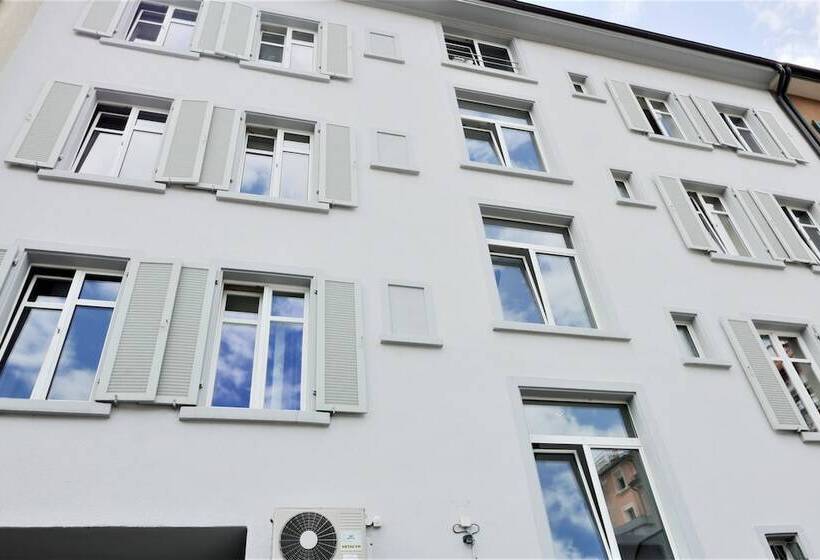 Easyhotel Zürich City Centre