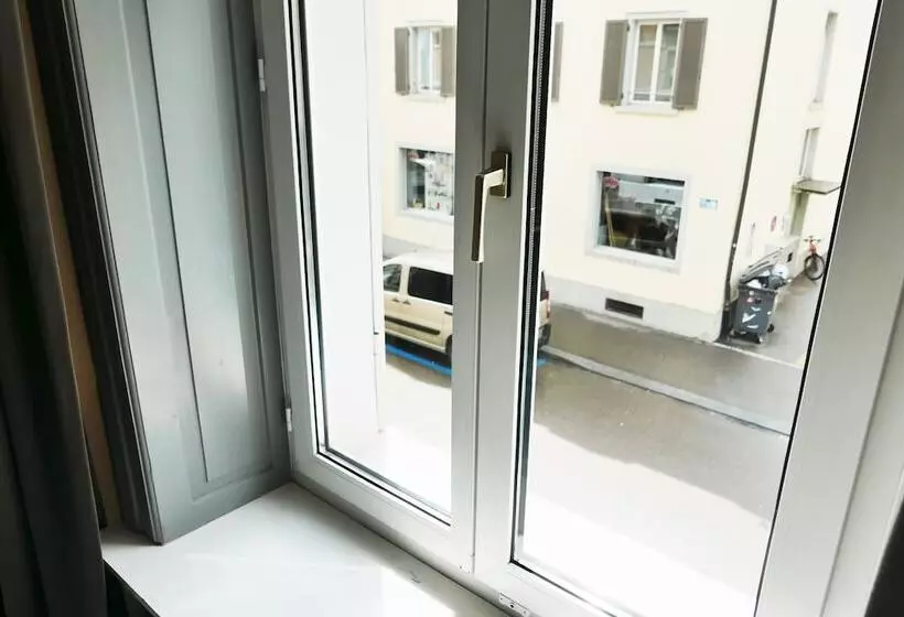 Easyhotel Zürich City Centre