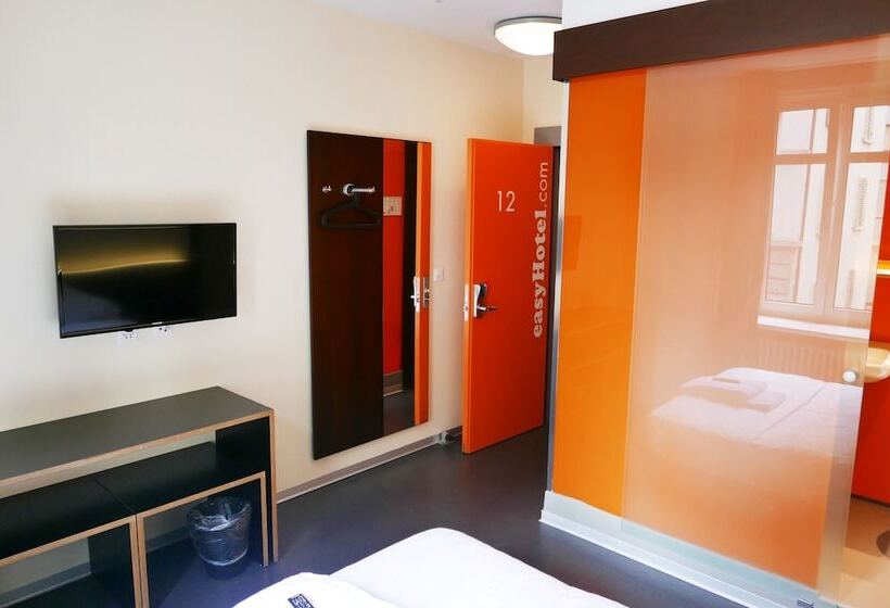 Easyhotel Zürich City Centre