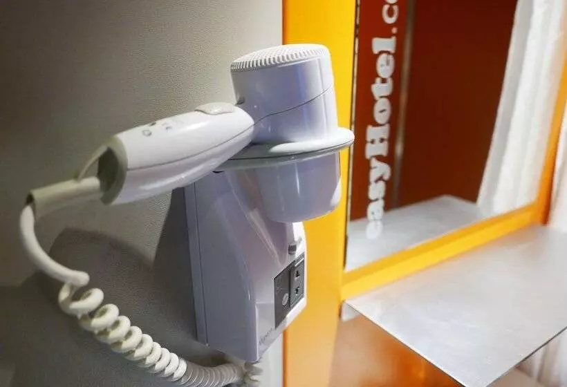 Easyhotel Zürich City Centre