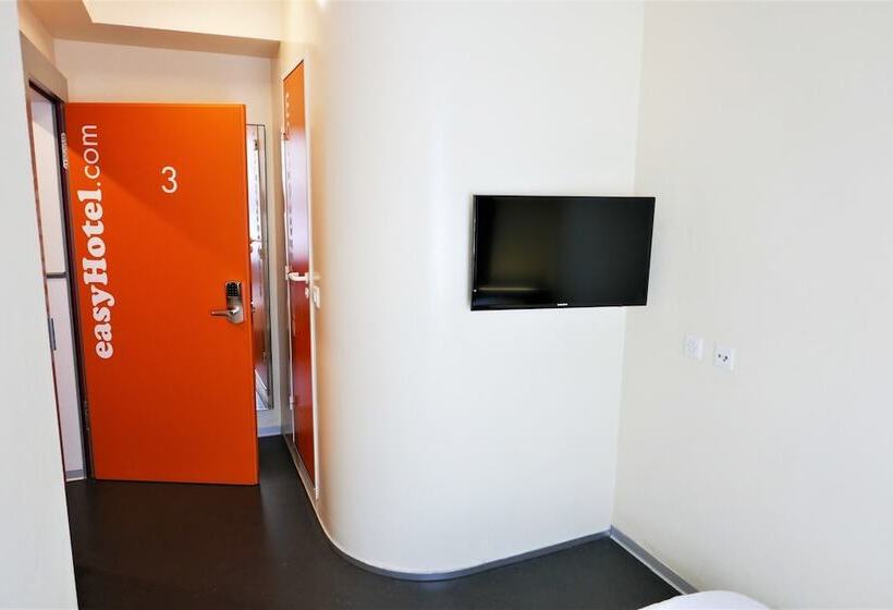 Easyhotel Zürich City Centre