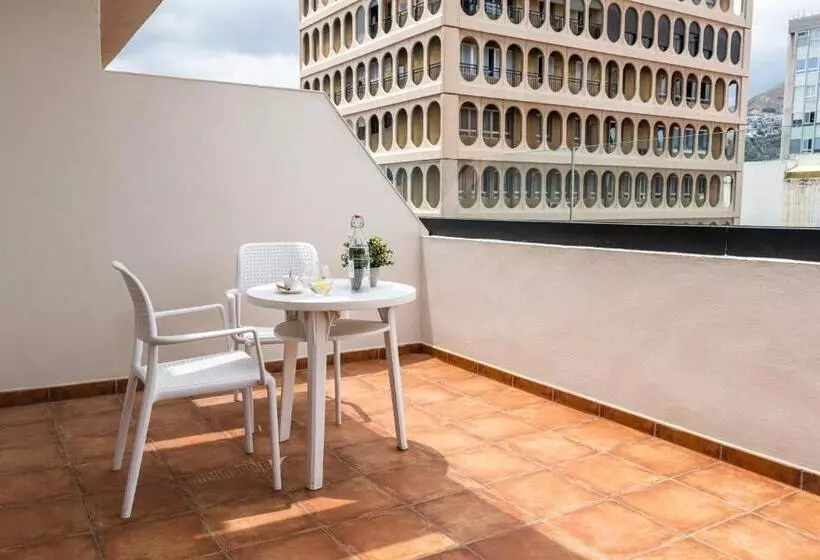 Hotel Adonis Capital