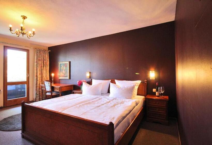 فندق Askania 1927