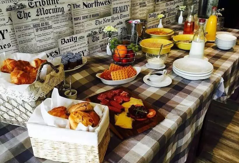 Hotel Burren Atlantic