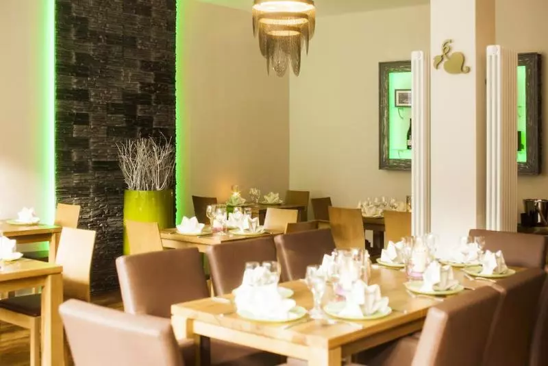 Caravelle Hotel Im Park