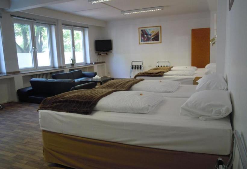 فندق Central  Duesseldorf