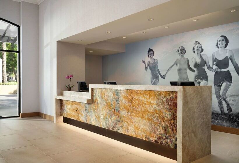 בית מלון כפרי Zessa Orange County Airport, A Doubletree By Hilton