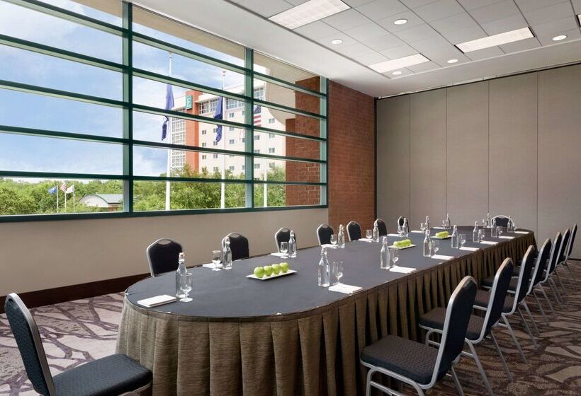 فندق Embassy Suites By Hilton Charleston Airport Convention Ctr