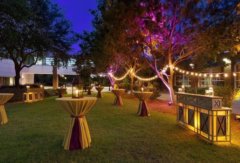 فندق Embassy Suites By Hilton Charleston Airport Convention Ctr