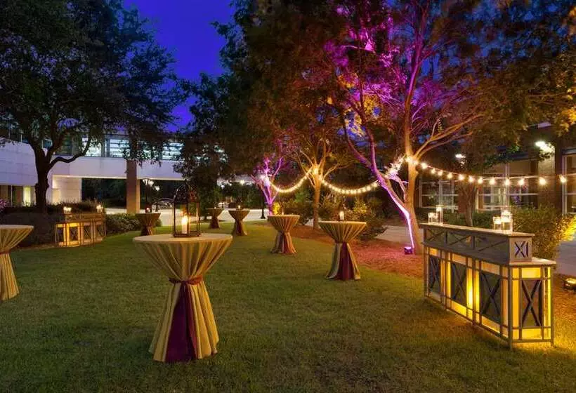 هتل Embassy Suites By Hilton Charleston Airport Convention Ctr