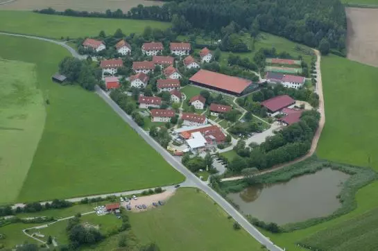 Отель Glocknerhof Sport Und Familiendorf