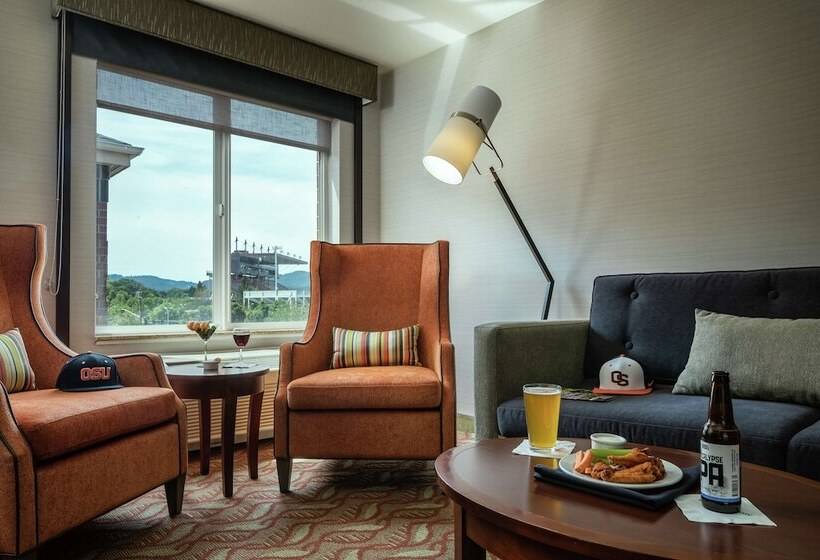 ホテル Hilton Garden Inn Corvallis