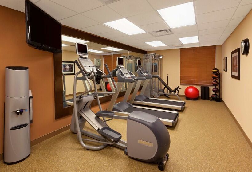 호텔 Hilton Garden Inn Gainesville