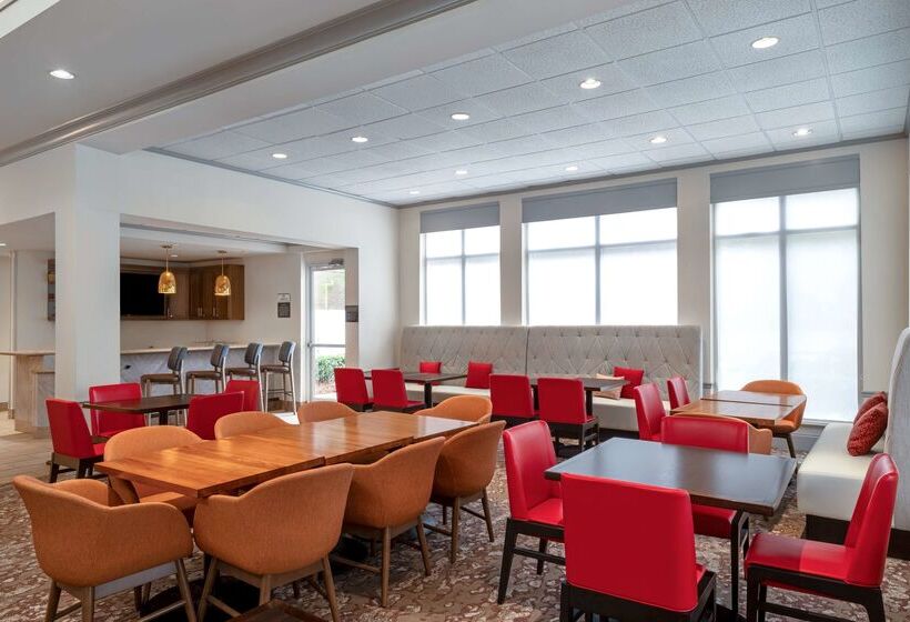 فندق Hilton Garden Inn Montgomery East