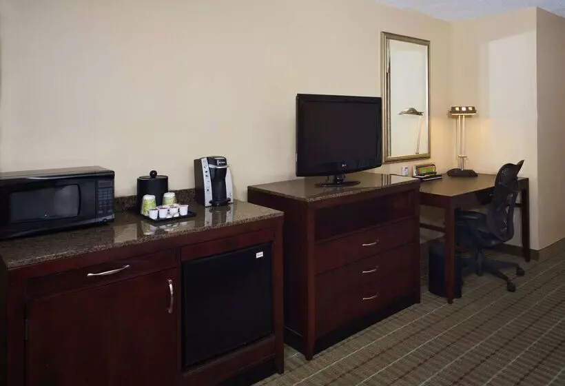 ホテル Hilton Garden Inn Valdosta