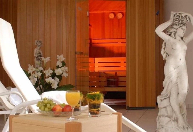 בית מלון כפרי Konigin Olga