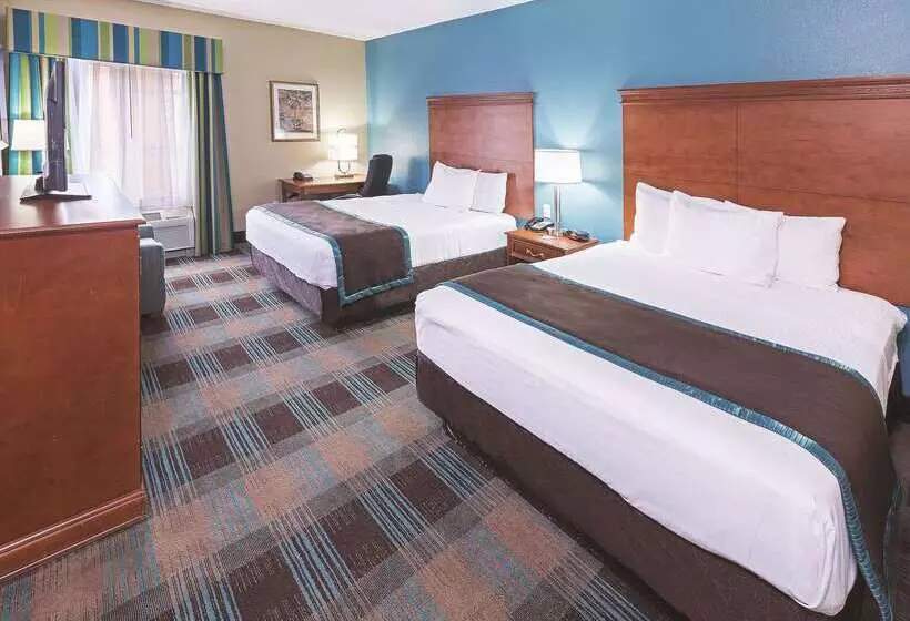 Hotel La Quinta By Wyndham Houston Hobby Airport
