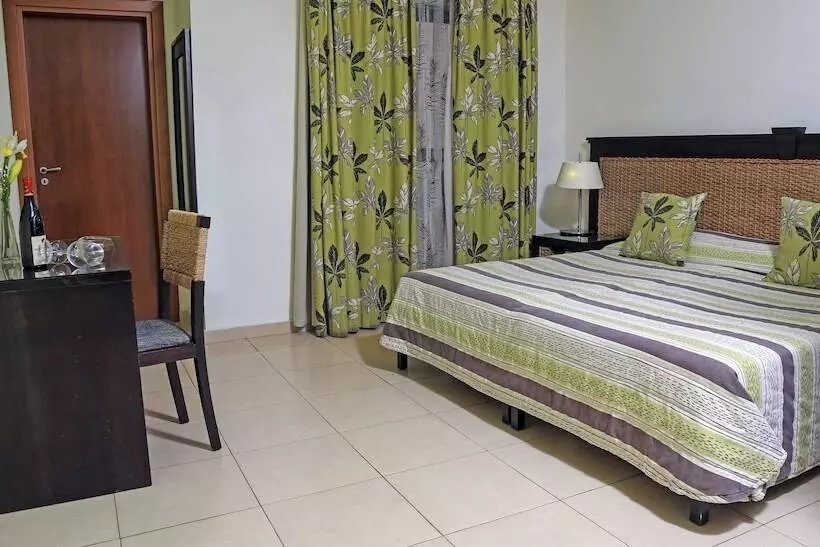 هتل Labranda Rocca Nettuno Suites