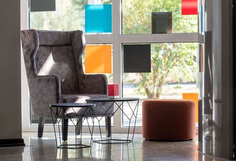 בית מלון כפרי Ramada By Wyndham Hannover Messe