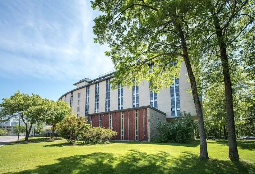 هتل Residences Universite Laval