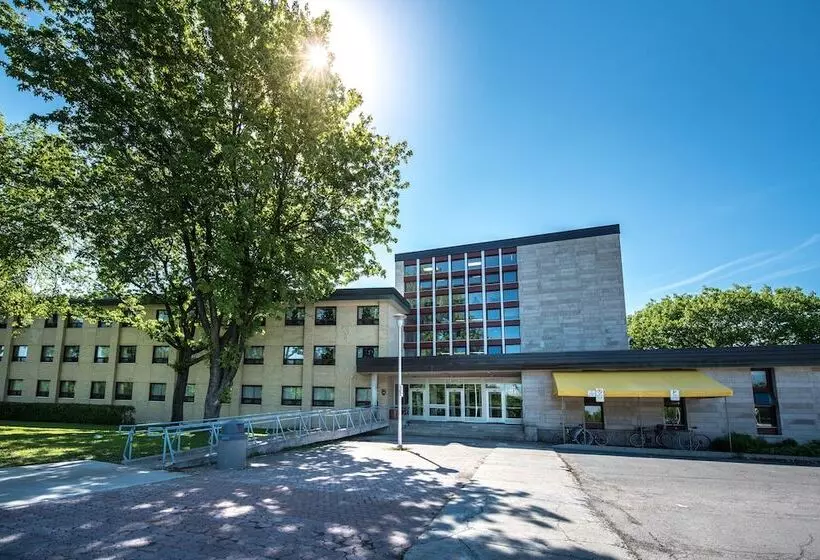 هتل Residences Universite Laval
