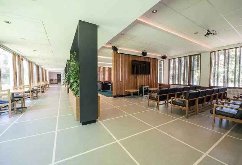 هتل Residences Universite Laval