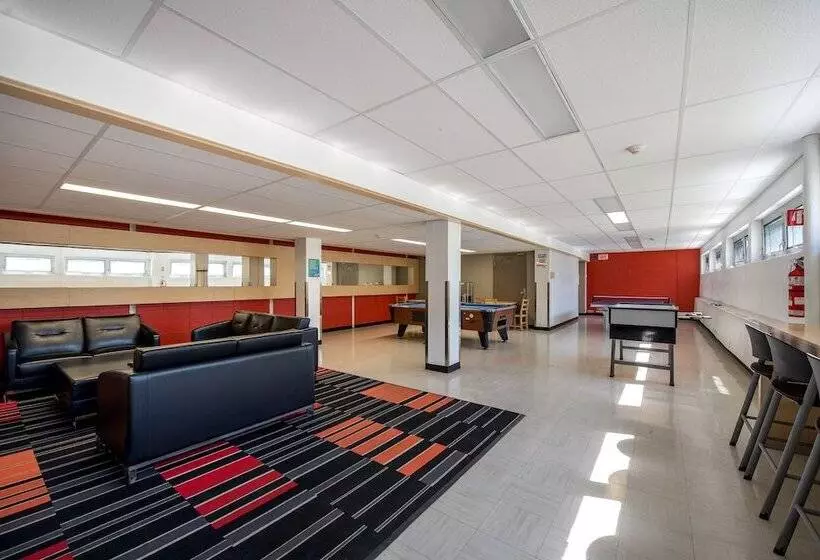 هتل Residences Universite Laval