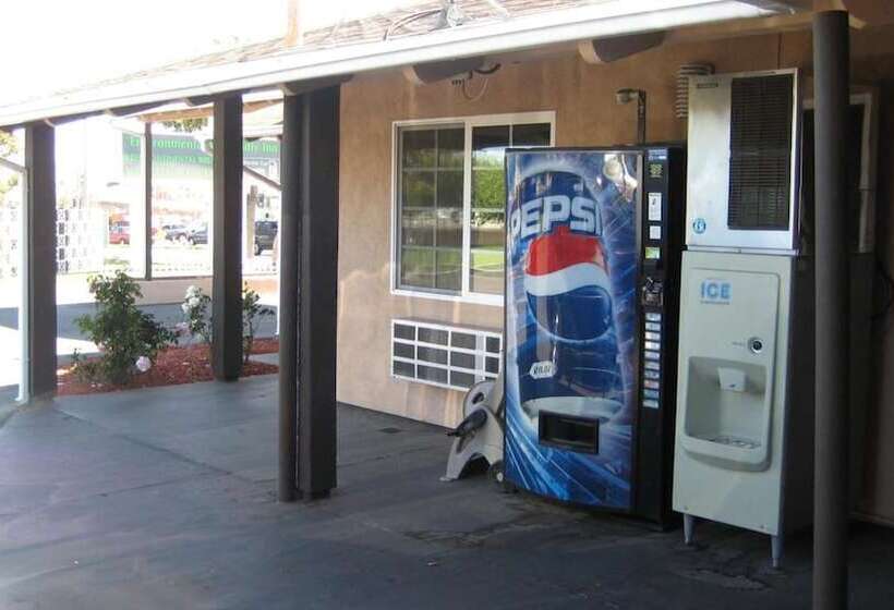 هتل Solaire Inn & Suites