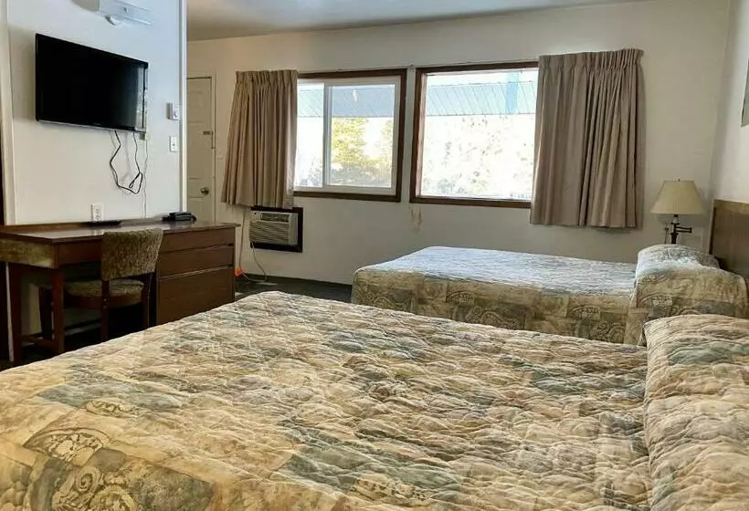 Hitching Post Motel